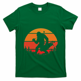 Funny Bigfoot Golf Retro Sasquatch Playing Golf T-Shirt - Irish Green