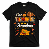 One Thankful Grandma Fall Leaves Autumn Grandma Thanksgiving Gift T-Shirt - Black
